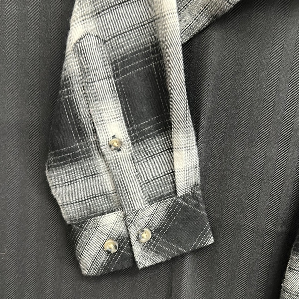 Tommy Hilfiger Black and Gray Button Down Shirt - Picture 3 of 5